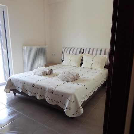 Samaras Apartments In Камена-Вурла Экстерьер фото