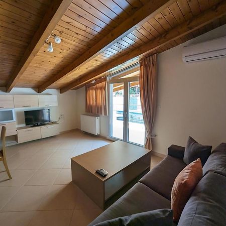 Samaras Apartments In Камена-Вурла Экстерьер фото