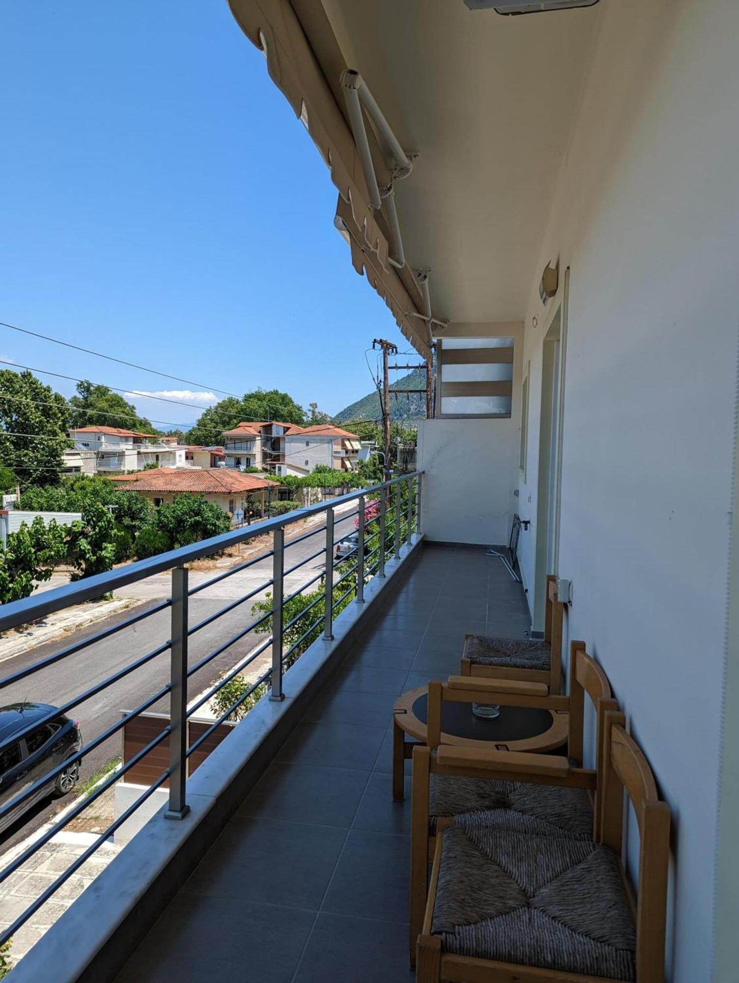 Samaras Apartments In Камена-Вурла Экстерьер фото