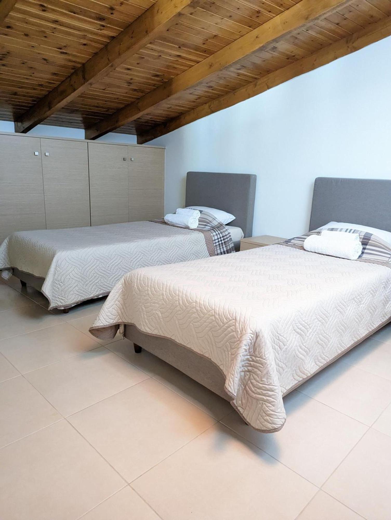 Samaras Apartments In Камена-Вурла Экстерьер фото