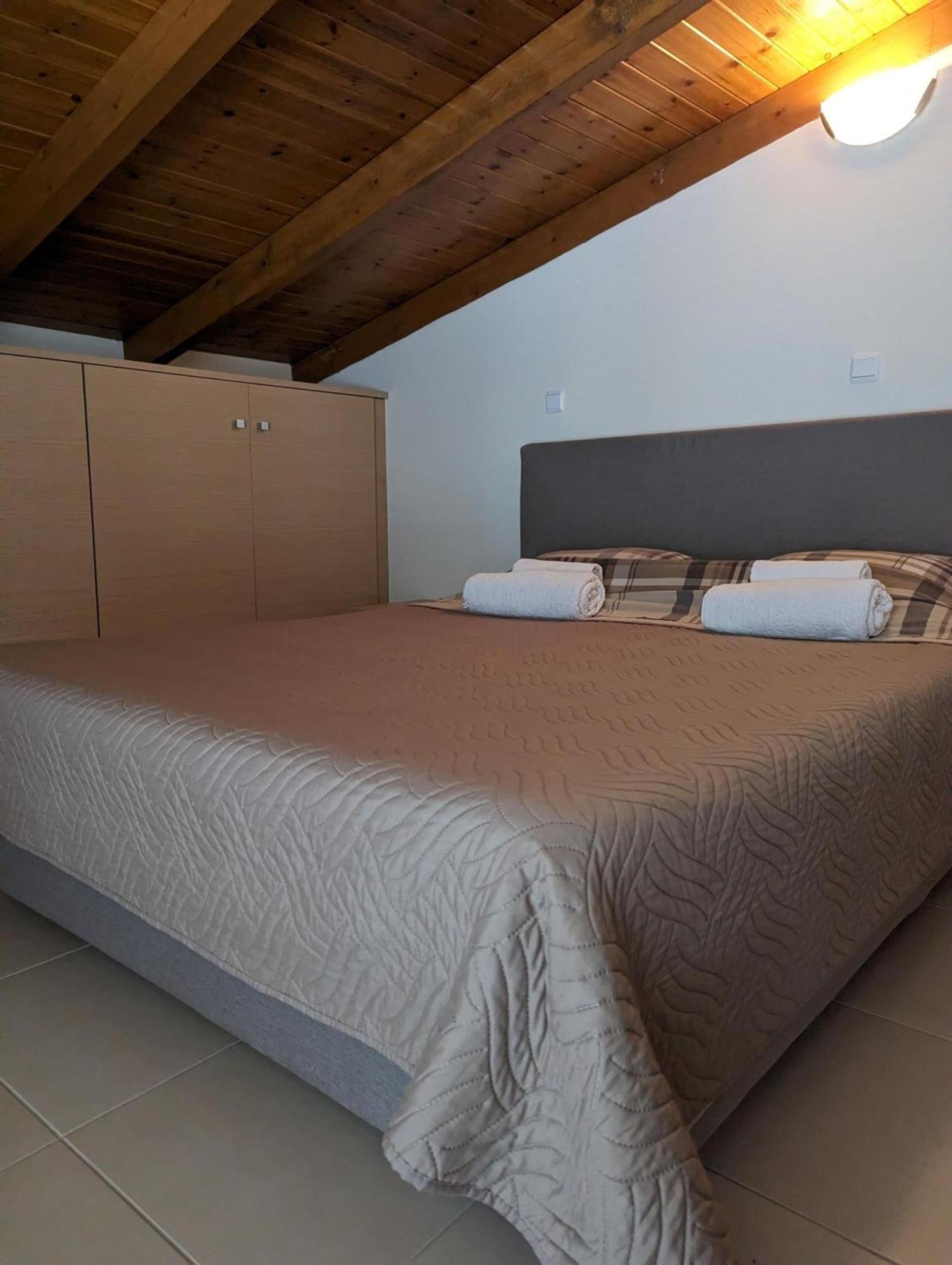 Samaras Apartments In Камена-Вурла Экстерьер фото